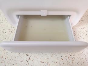 这是过滤出来的米汤。