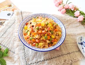 饭菜一锅出，营养又好吃。