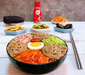 丰盛的早餐从一碗荞麦冷面开启吧