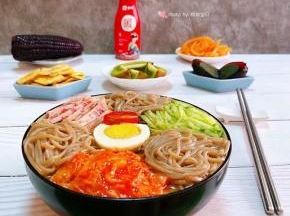 丰盛的早餐从一碗荞麦冷面开启吧