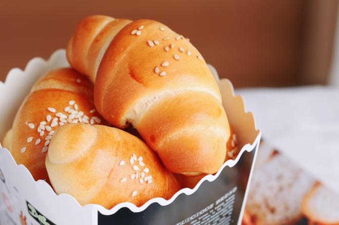 迷你肉松牛角汉堡包