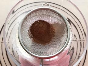 粉类提前过筛一下