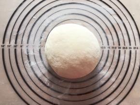 再揉成光滑比较软的面团