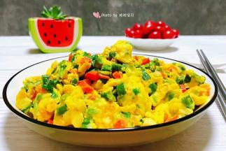 这道美味不但营养丰富还非常适合喜欢快手菜的小伙伴们