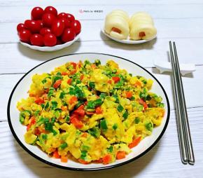 搭配小馒头和水果一起吃味道一级棒