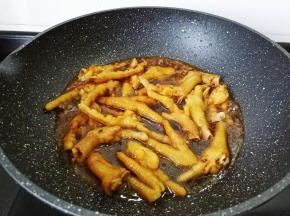 开水的量根据自己需求加。