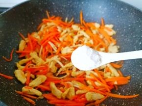 加一点盐调味。