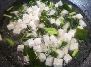 再次烧开，转中小火煮15分钟。