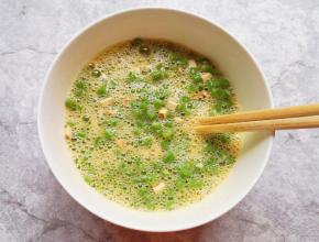 搅拌均匀静置几分钟。