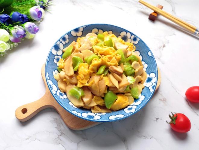 杏鲍菇炒鸡蛋