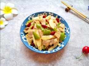 色香味俱全的山药炒肉片。