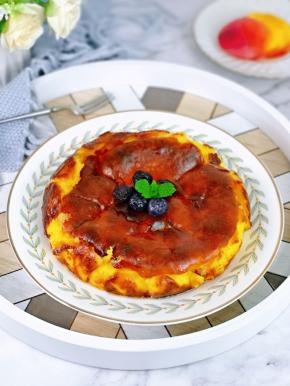 在家乐享异国风情的点心。