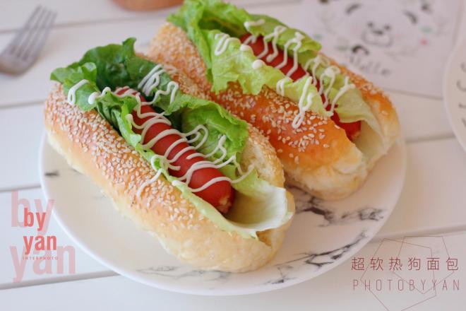 超柔软的中种汉堡&热狗面包(一次发酵)