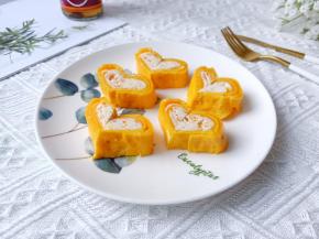 这道爱心小蛋卷做法简单，颜值颇高！