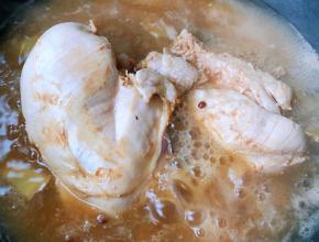 鸡胸脯肉煮十五分钟熟透即可