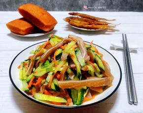 混搭煎鱼和方糕别有一番滋味