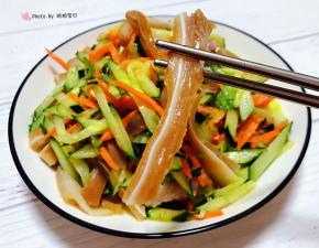 猪耳入口脆爽香浓让人欲罢不能