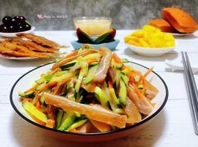 凉拌菜是早餐的必备美味噢