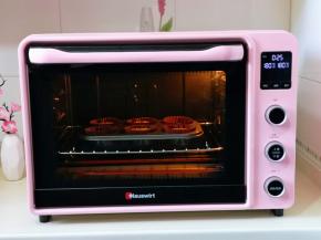 上下管180度烤25分钟。(烤箱温度及时间仅供参考，具体请根据自家烤箱脾气另定)