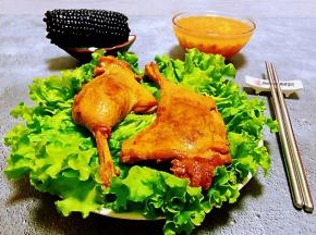 搭配玉米和绿豆粥一起吃美味无比