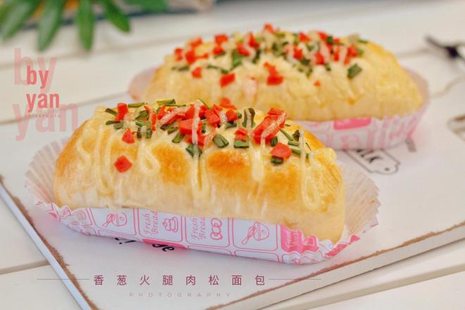 香葱火腿肉松面包(中种一次发酵)