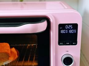 烤箱上下180度，烤25分钟。