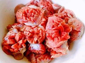 鸡胗依次切好这可是需要耐心的哦