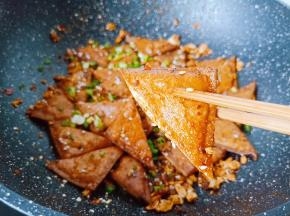 鲜香麻辣，外酥里嫩，不仅是下酒好菜更是下饭菜！