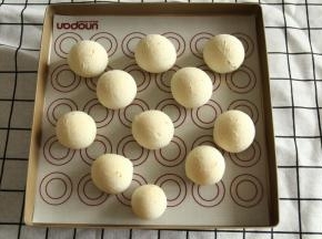 烤完出炉，冷凉。