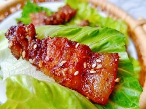 包着生菜吃味道绝了！