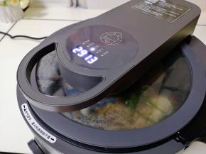 盖上盖子，选择煲汤功能。