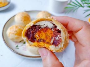 每一口都无腥味，蛋黄滑嫩酥沙。