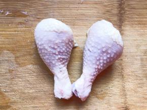 准备好鸡腿