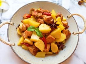 普通的家常菜百吃不厌。