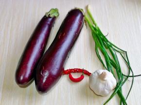 准备食材，量可以根据胃口增减。