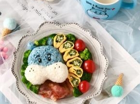 再加一杯牛奶，营养健康又可爱的河马卡通早餐就做好啦！宝贝一定很喜欢哦！