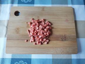 火腿肠切碎粒