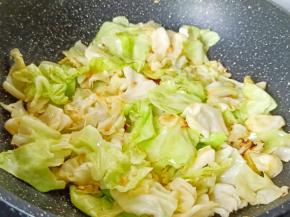 翻炒均匀即可出锅。