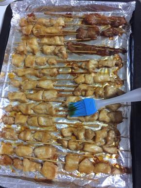 时间到了取出来刷上调好的蜜汁儿！