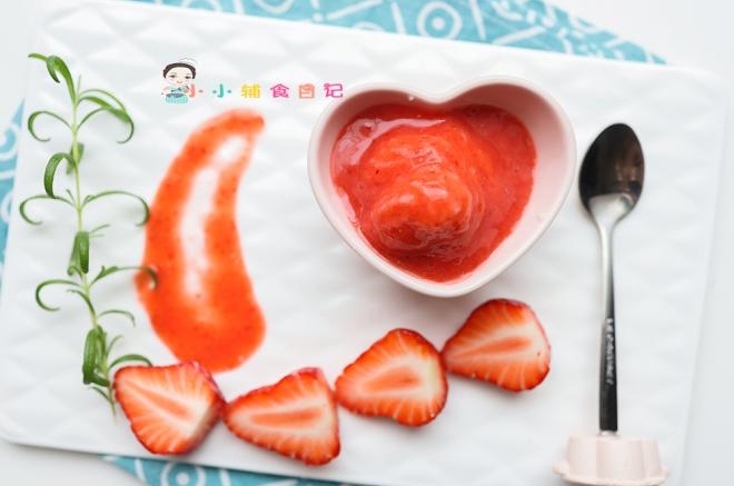 6个月以上辅食草莓土豆泥