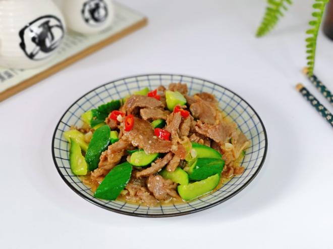 黄瓜炒牛肉