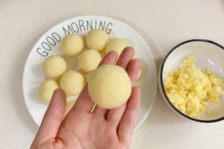 收好口，滚圆。