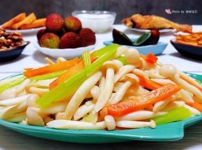 白玉菇的营养非常丰富经常食用对身体有益处