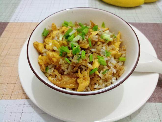 家常蛋炒饭