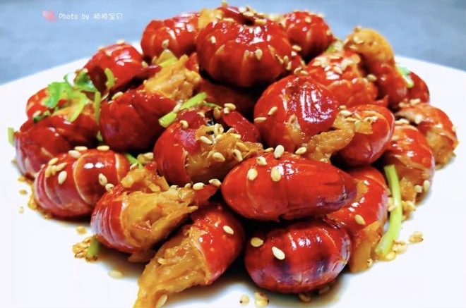 爆炒龙虾尾