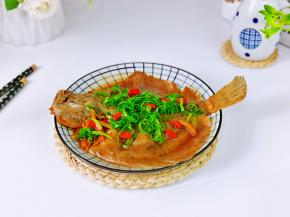 多宝鱼的鱼刺较少。