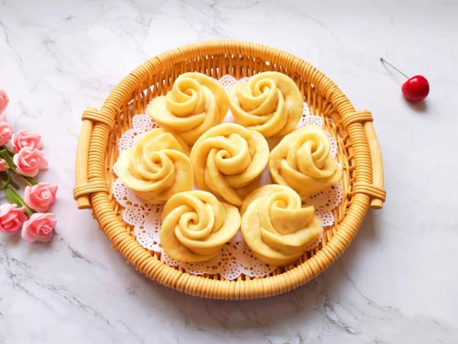 火龙果奶香馒头