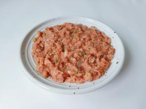 用筷子顺时针搅拌均匀。