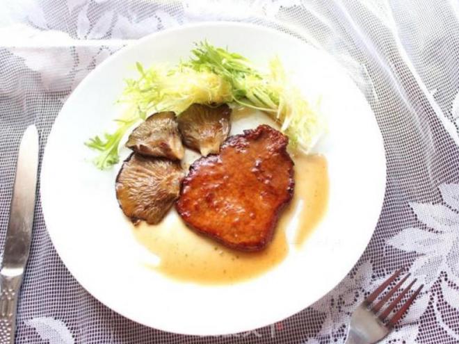 香煎黑胡椒牛排