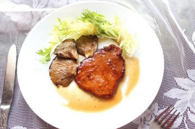 香煎黑胡椒牛排